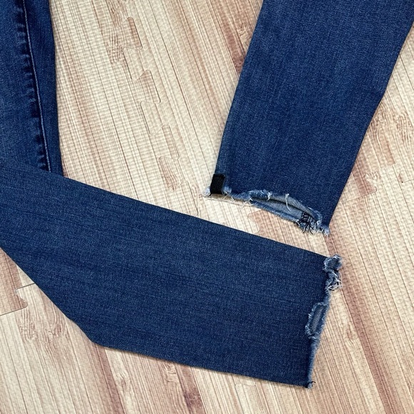 Nancy Rose Mia Ankle Fray Skinny Jeans [303] - Picture 5 of 10